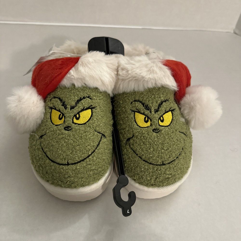 American Eagle Grinch Christmas Scuff Slipper - NWOT Women's‎ SIZE 7